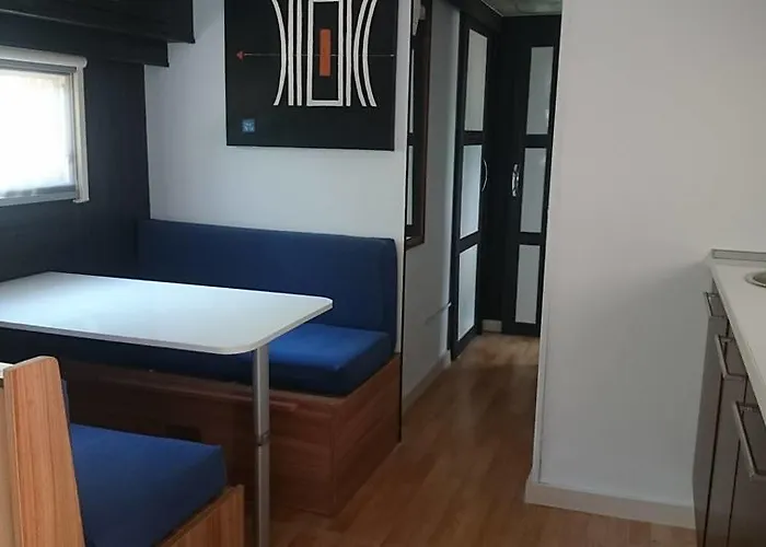Kamp alanı Cases *